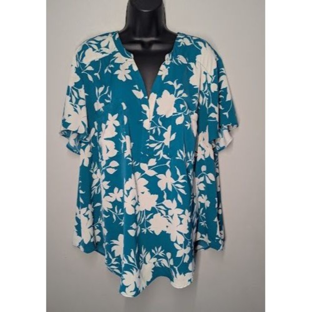 Torrid Harper Floral Blouse Womens Size 3X Teal White Short Sleeve Career Top